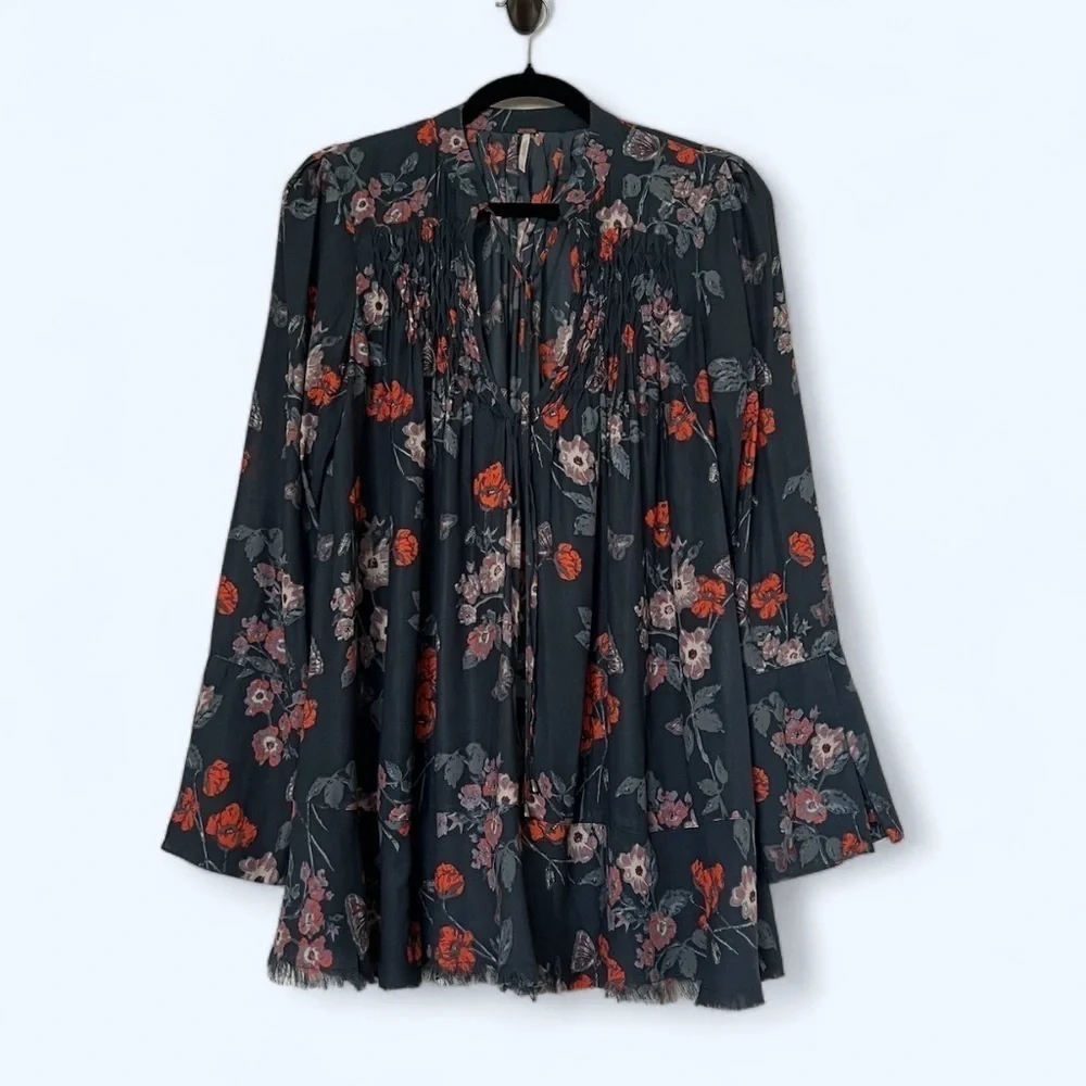 2/$30 Free People Boho So Fine Smocked Floral Long Sleeve Tunic Top SZ XS